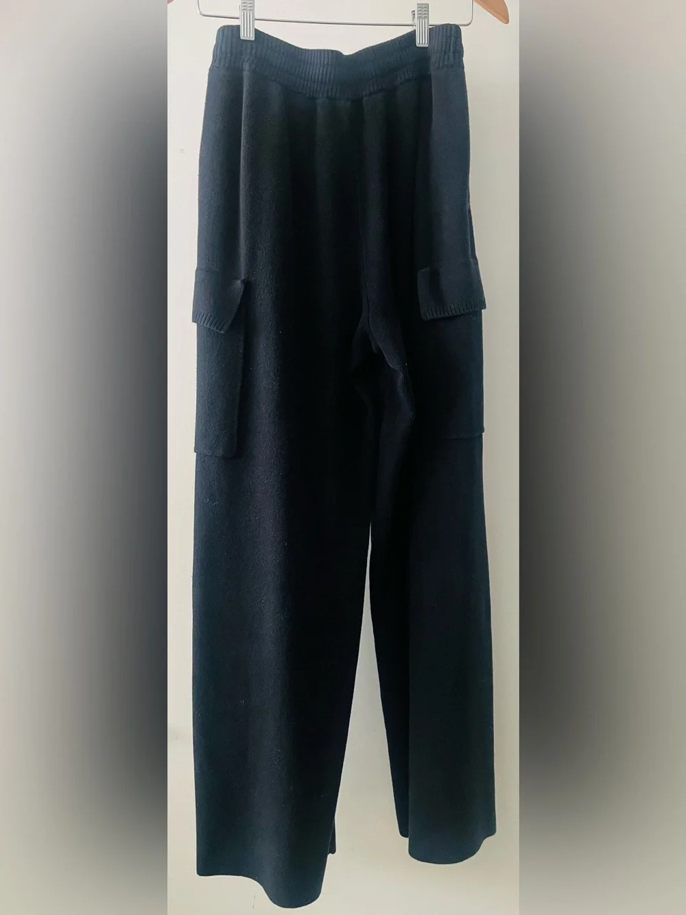 ALO Yoga Black Scholar Knit High-Waist Cargo Pant Trousers